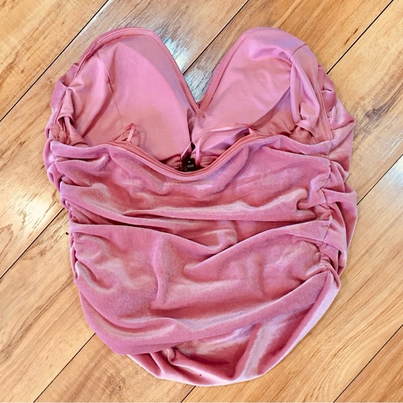 Express body couture form fitting dark blush pink velour stretch tube to… - Picture 3 of 3